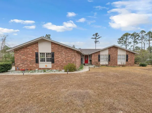 2102 Westfield Dr, Valdosta, GA 31602