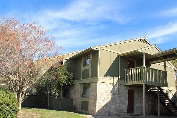 2nd image of 4601 Sagebrush Trl APT 206