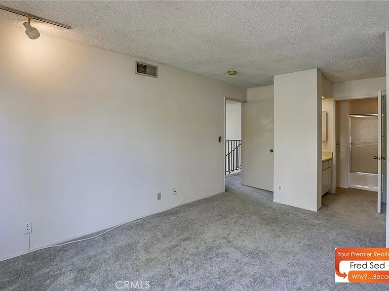 11350 Foothill Blvd — Photo 11