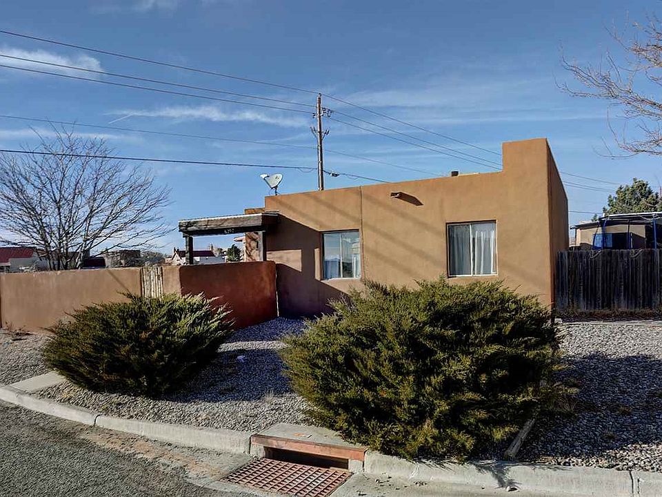 1st image of 6397 Entrada De Milagro