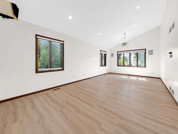 5th image of 25283 W Timber Ln