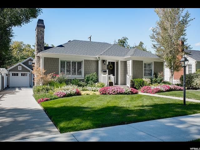 1st image of 1954 S Imperial St