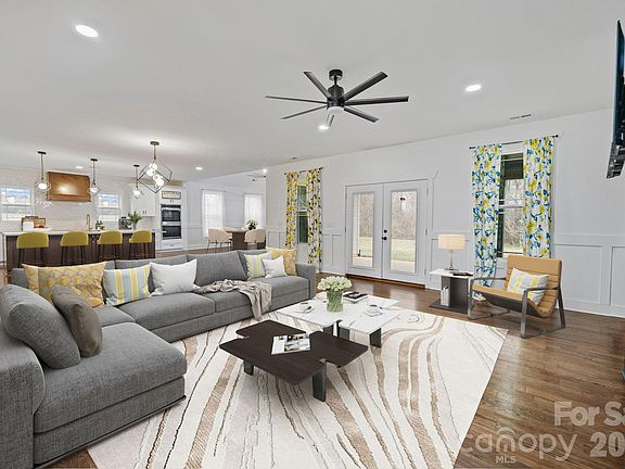 2nd image of 3907 Lawyers Rd