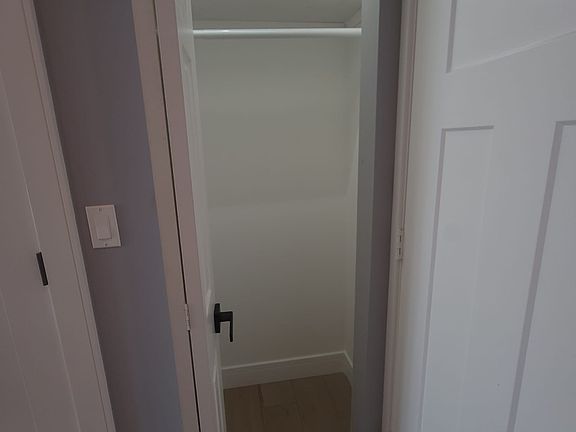 3rd image of 4925 N Albany Ave #3