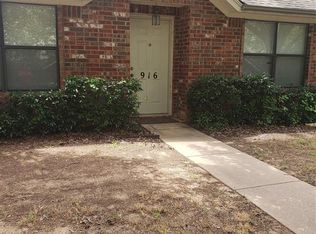 916 Austin Ct, Weatherford, TX 76086
