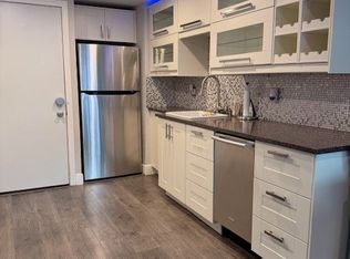 5291 Colodny Dr Unit 5, Agoura Hills, CA 91301