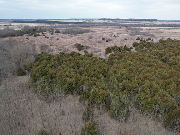 4th image of 890 NW 100th Rd