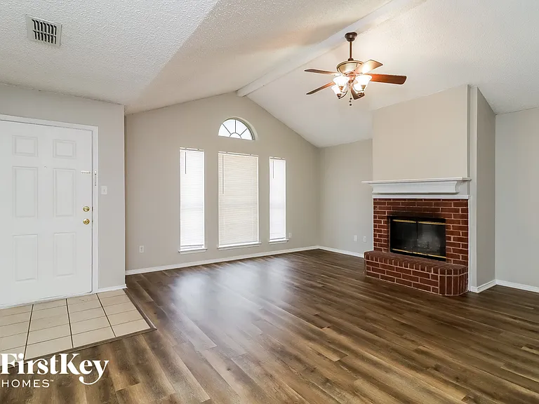 7213 Ashbourne Way — Photo 5