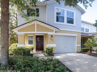401 Walnut Dr, Saint Johns, FL 32259