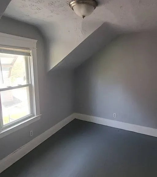 3415 E 114th St — Photo 13