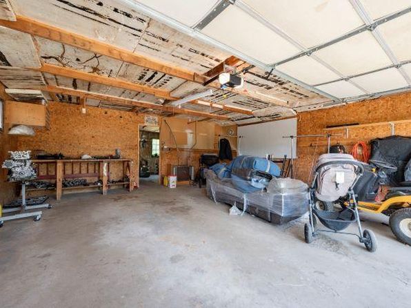 253 Linden Ave NE, Hill City, MN 55748