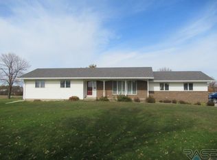 1497 Gage Dr, Rock Rapids, IA 51242