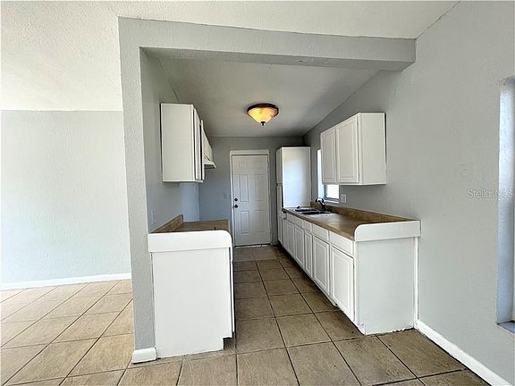 4th image of 1311 Lawne Blvd