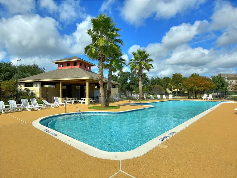 8724 White Ibis Dr — Photo 23