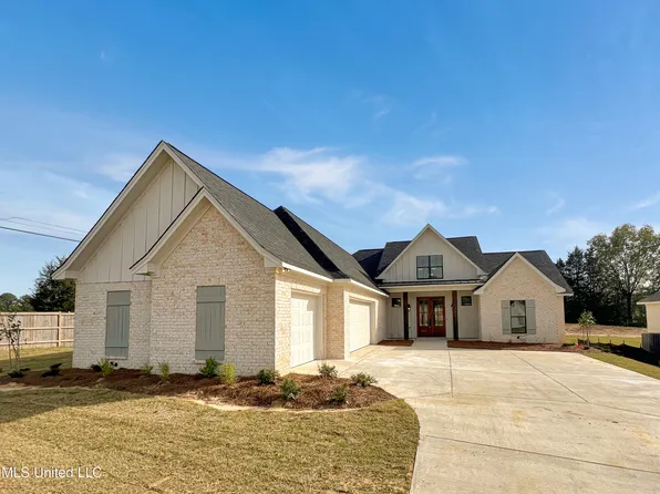 105 Biltmore Cv, Flowood, MS 39232