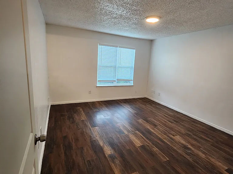 8109 Skillman St #1021 — Photo 5