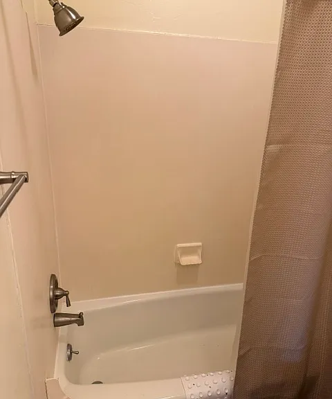 Tub/shower