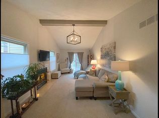 2278 Heritage Pointe Dr, Sterling Heights, MI