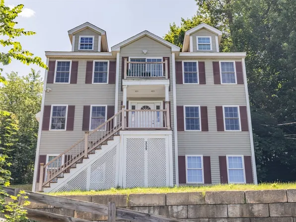 339 Butman Rd, Lowell, MA 01852