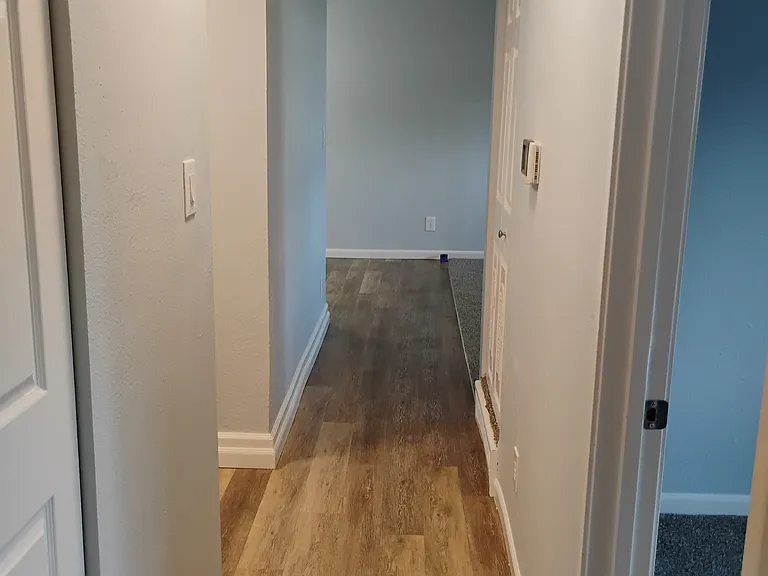 140 E Highline Cir — Photo 11