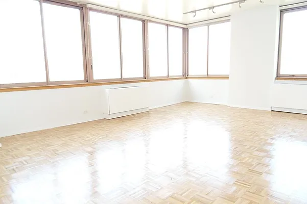 Rented by Corcoran | media 24