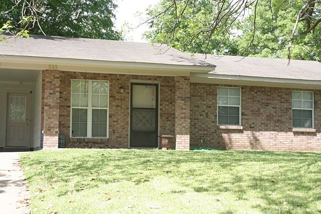 Ridgeland_rental_house_front_05292015