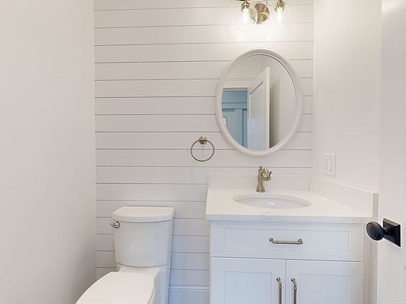 5th image of 34 Hale St