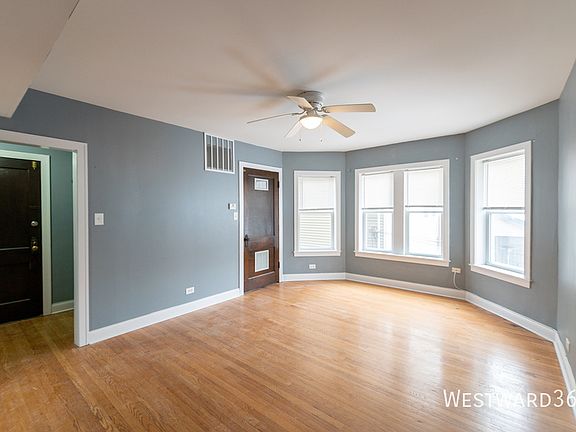 3rd image of 4342 N Mozart St #2W