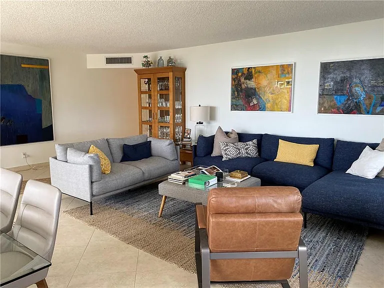 5100 N Ocean Blvd #818 — Photo 32