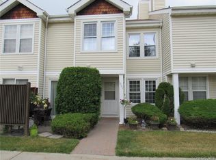 1005 Whispering Hills, Chester, NY