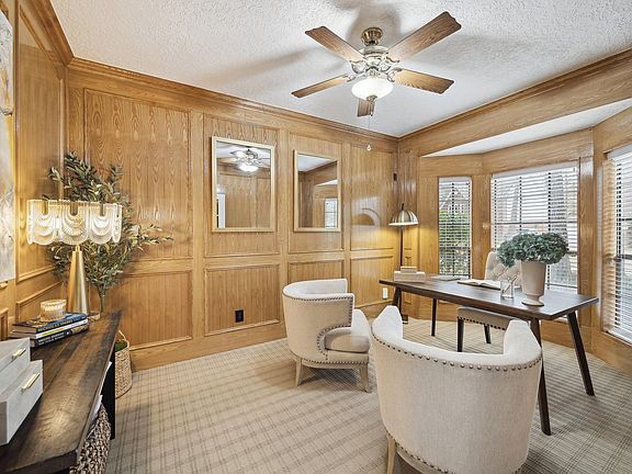 5th image of 15 Amber Sky Pl