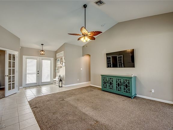 5th image of 1709 SW 30th St