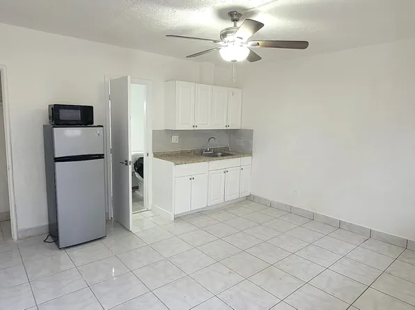 403 N 19th Ave, Hollywood, FL