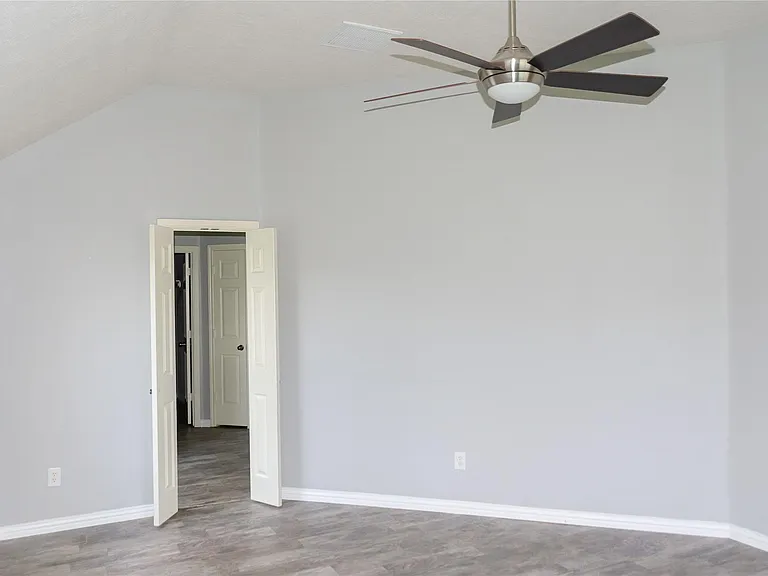 822 Oak Lodge Ct — Photo 7