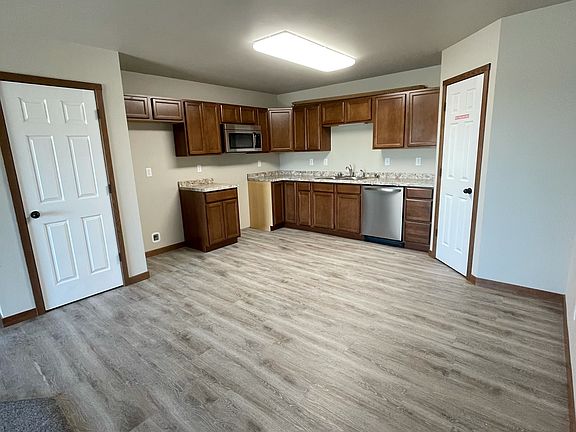 4th image of 1902 15th Ave SE APT 7
