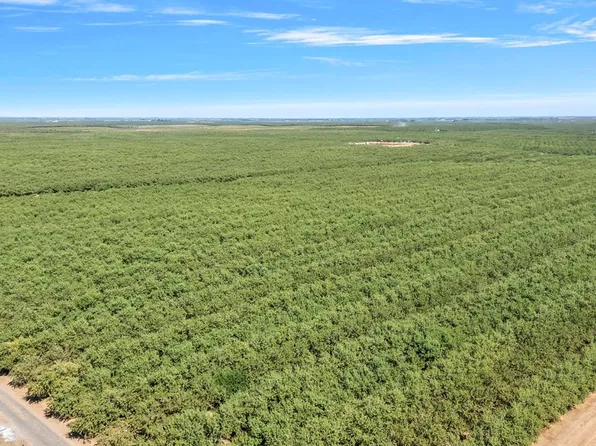 17431 E Keyes Rd, Denair, CA 95316