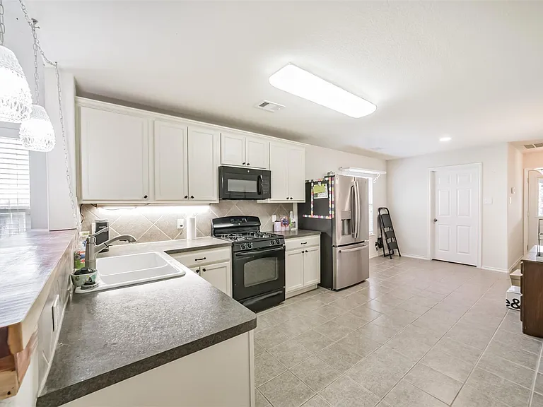 1609 Peach Dale Ct — Photo 12