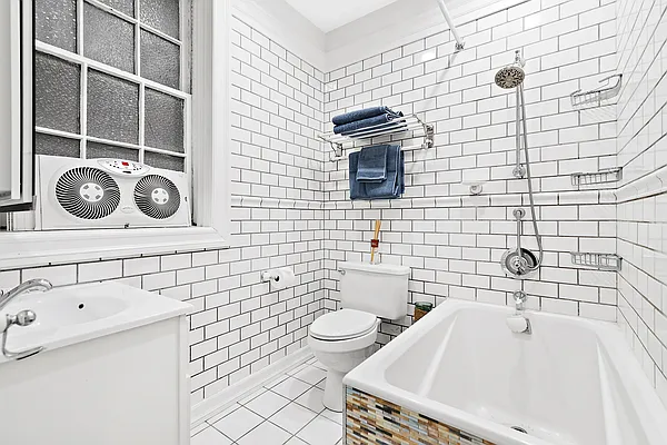 Sold by Corcoran | media 3