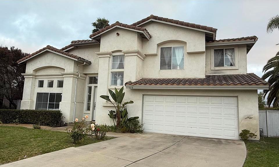 1st image of 1179 Avenida Frontera