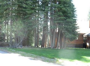 11951 Chamonix Rd, Truckee, CA 96161