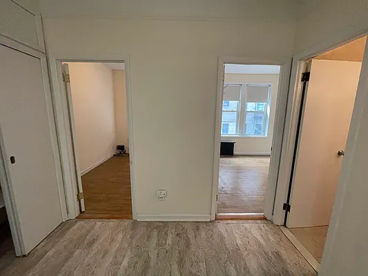 Rented by Metropolis International Realty Inc. | media 15