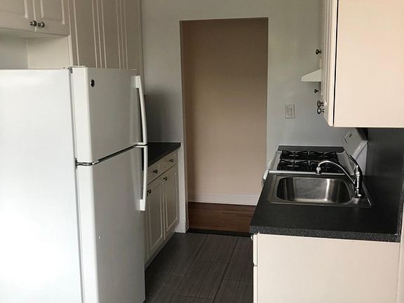 2nd image of 17505 Wexford Ter APT 3F