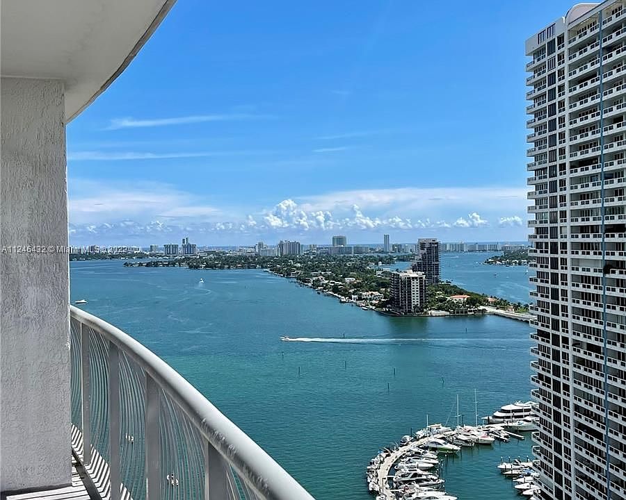 1st image of 1750 N Bayshore Dr APT 2706