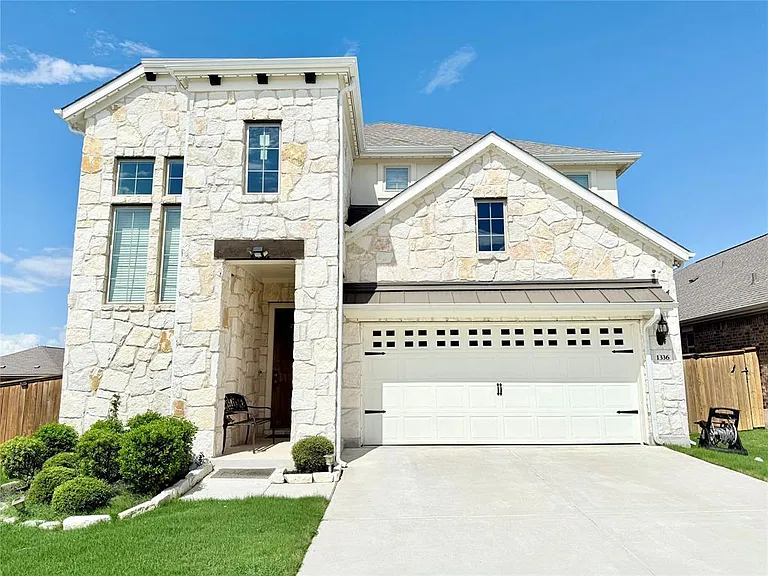 1336 Morning View Rd — Photo 1
