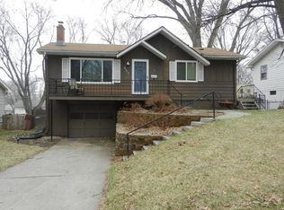 2717 S 118th St, Omaha, NE 68144