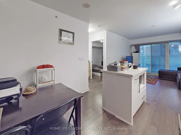 58 Orchard View Blvd #505 — Photo 14