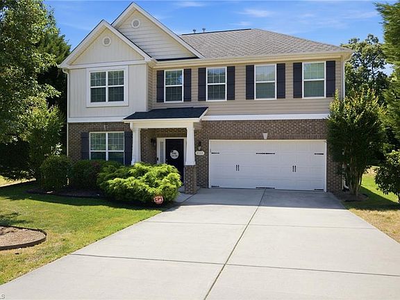 2nd image of 2683 Wellfleet Dr