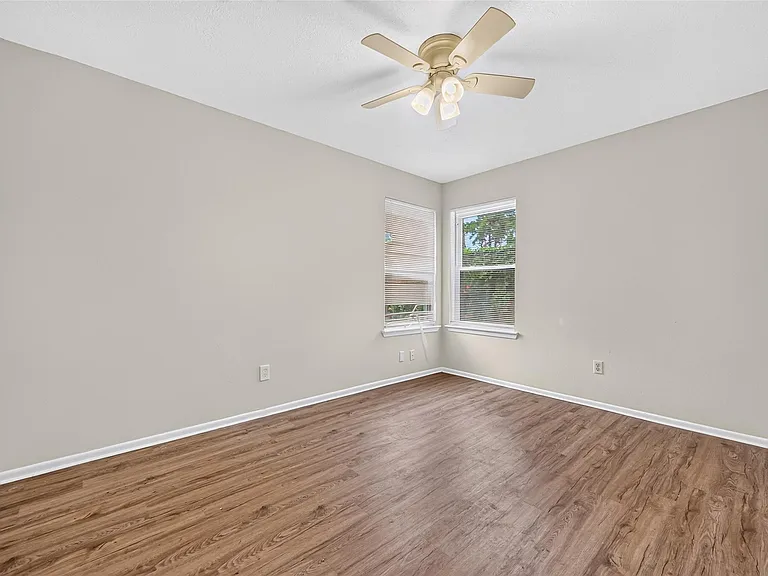 10419 Appleridge Dr — Photo 19
