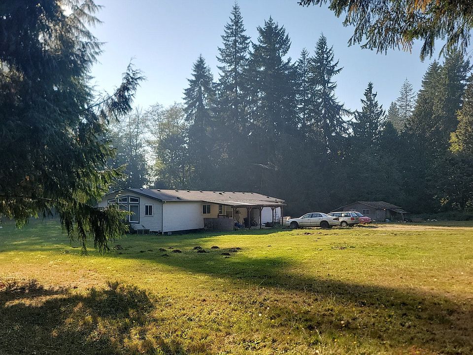 2nd image of 297 Ferncrest Rd