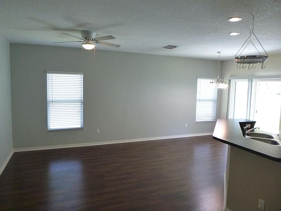 3rd image of 36826 Annika Way